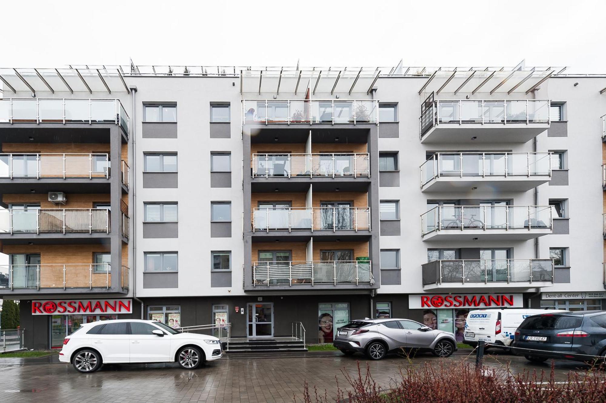 Bella Casa Premium Apartment - 104 Kobierzynska Krasków Eksteriør bilde